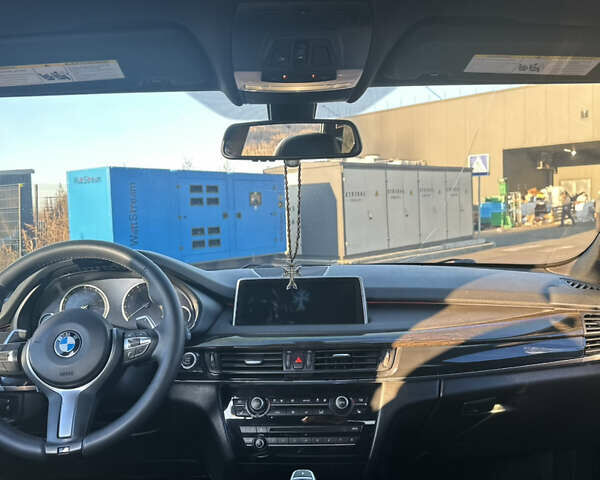 Черный БМВ Х5, объемом двигателя 3 л и пробегом 178 тыс. км за 34500 $, фото 15 на Automoto.ua