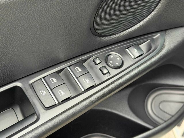 Черный БМВ Х5, объемом двигателя 3 л и пробегом 148 тыс. км за 25000 $, фото 11 на Automoto.ua