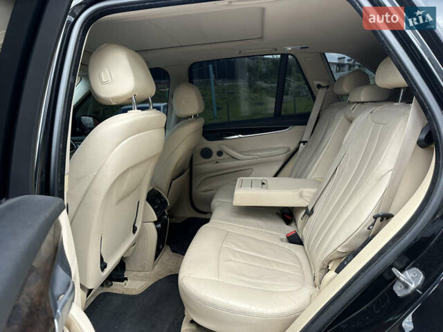 Черный БМВ Х5, объемом двигателя 3 л и пробегом 230 тыс. км за 24500 $, фото 7 на Automoto.ua