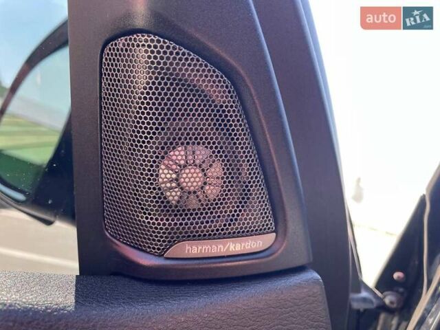 Чорний БМВ Х5, об'ємом двигуна 2 л та пробігом 270 тис. км за 28500 $, фото 44 на Automoto.ua