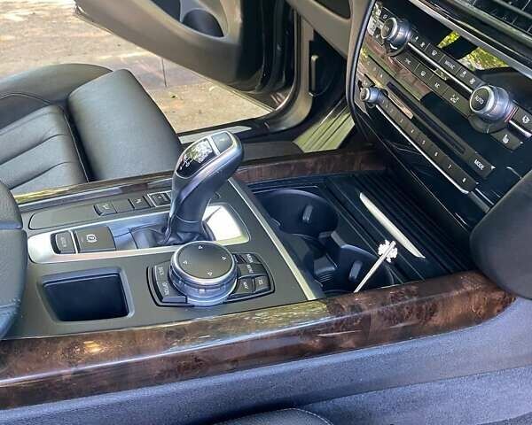 Чорний БМВ Х5, об'ємом двигуна 3 л та пробігом 125 тис. км за 32500 $, фото 16 на Automoto.ua