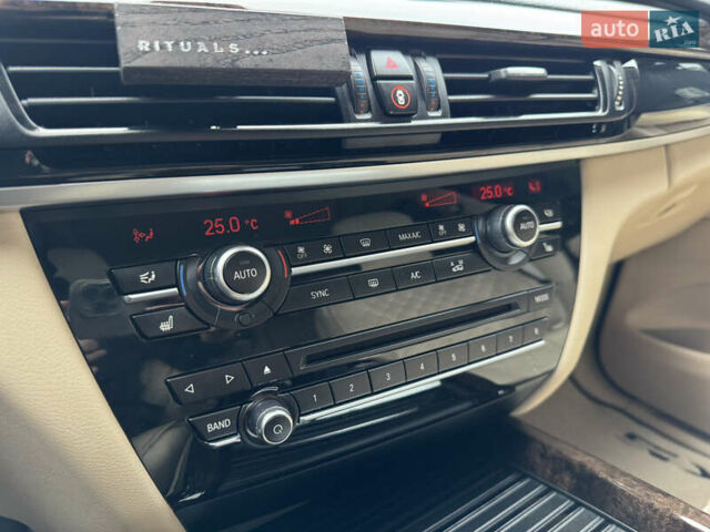 Черный БМВ Х5, объемом двигателя 3 л и пробегом 146 тыс. км за 25950 $, фото 29 на Automoto.ua