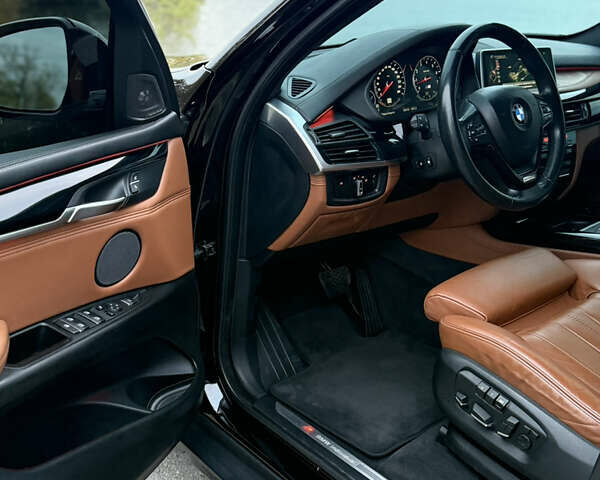 Чорний БМВ Х5, об'ємом двигуна 4.39 л та пробігом 183 тис. км за 29500 $, фото 16 на Automoto.ua