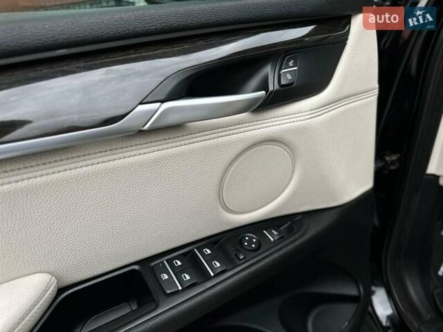 Чорний БМВ Х5, об'ємом двигуна 2 л та пробігом 148 тис. км за 26999 $, фото 41 на Automoto.ua