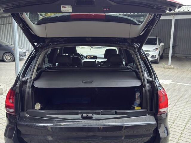 Черный БМВ Х5, объемом двигателя 3 л и пробегом 178 тыс. км за 20200 $, фото 11 на Automoto.ua