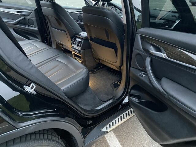 Черный БМВ Х5, объемом двигателя 3 л и пробегом 175 тыс. км за 26300 $, фото 14 на Automoto.ua