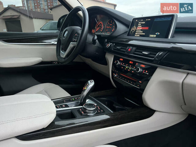 Чорний БМВ Х5, об'ємом двигуна 2 л та пробігом 172 тис. км за 22900 $, фото 24 на Automoto.ua