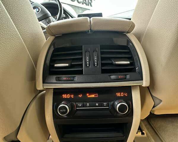 Чорний БМВ Х5, об'ємом двигуна 2.98 л та пробігом 105 тис. км за 18500 $, фото 25 на Automoto.ua