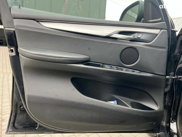 Чорний БМВ Х5, об'ємом двигуна 2 л та пробігом 135 тис. км за 27490 $, фото 14 на Automoto.ua