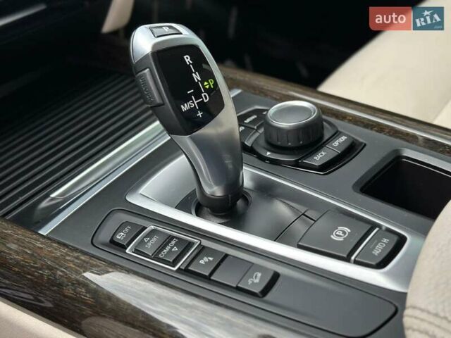 Чорний БМВ Х5, об'ємом двигуна 2 л та пробігом 148 тис. км за 26999 $, фото 74 на Automoto.ua