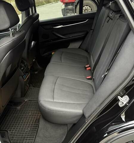 БМВ Х5 2015 в Тернополе на Automoto.ua Черный БМВ Х5, объемом двигателя 2.98 л и пробегом 170 тыс. км за 24000 $, фото 27 на Automoto.ua