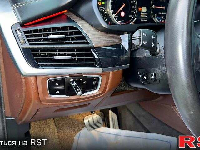 Чорний БМВ Х5, об'ємом двигуна 3 л та пробігом 200 тис. км за 29450 $, фото 1 на Automoto.ua