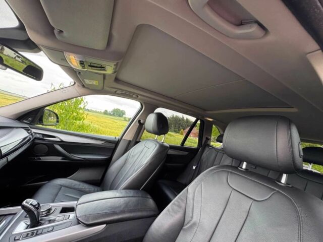 Чорний БМВ Х5, об'ємом двигуна 3 л та пробігом 120 тис. км за 18000 $, фото 8 на Automoto.ua