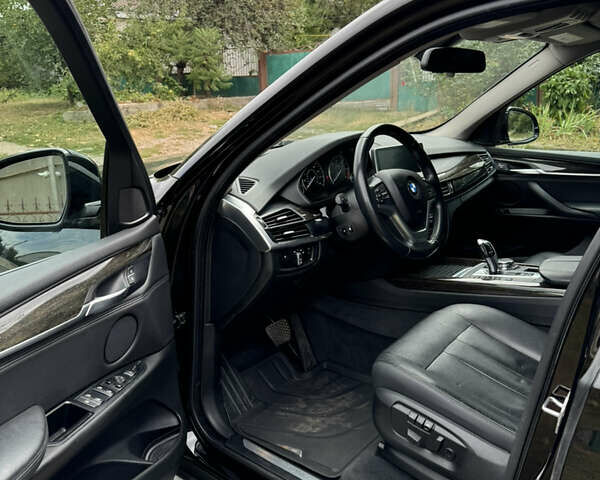 Черный БМВ Х5, объемом двигателя 3 л и пробегом 170 тыс. км за 32500 $, фото 12 на Automoto.ua