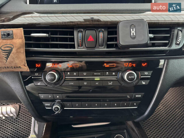 Черный БМВ Х5, объемом двигателя 3 л и пробегом 150 тыс. км за 24000 $, фото 24 на Automoto.ua