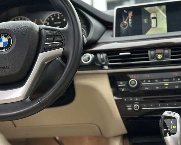 Чорний БМВ Х5, об'ємом двигуна 2.98 л та пробігом 105 тис. км за 18500 $, фото 39 на Automoto.ua