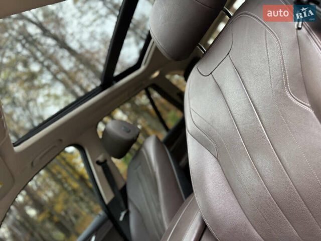 Чорний БМВ Х5, об'ємом двигуна 2.99 л та пробігом 229 тис. км за 27500 $, фото 22 на Automoto.ua