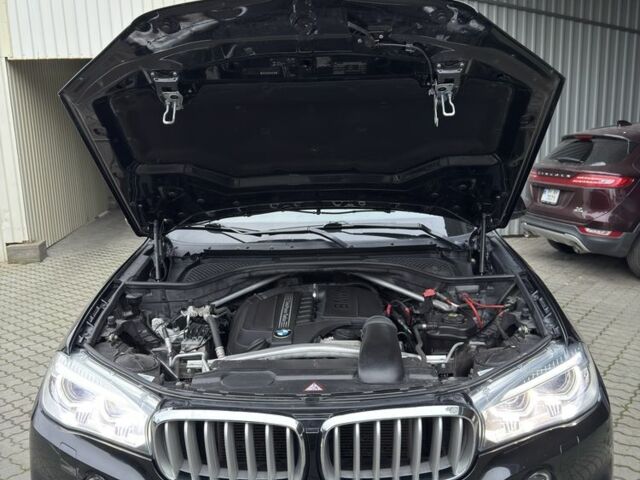 Черный БМВ Х5, объемом двигателя 3 л и пробегом 178 тыс. км за 20200 $, фото 9 на Automoto.ua