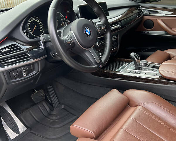 Чорний БМВ Х5, об'ємом двигуна 3 л та пробігом 114 тис. км за 39500 $, фото 50 на Automoto.ua