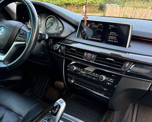 Чорний БМВ Х5, об'ємом двигуна 2.99 л та пробігом 283 тис. км за 27500 $, фото 22 на Automoto.ua