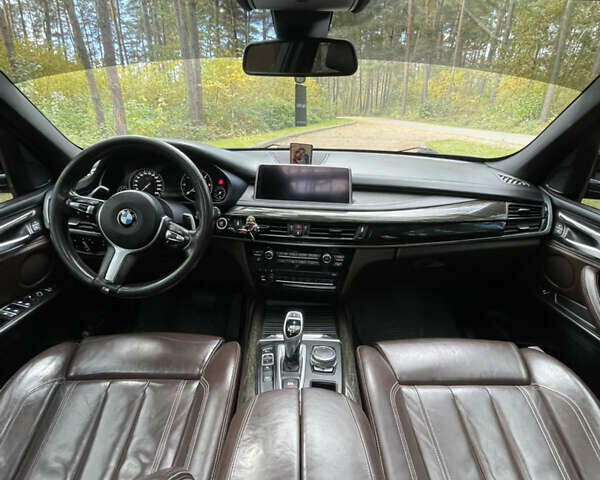 Черный БМВ Х5, объемом двигателя 2.99 л и пробегом 258 тыс. км за 31000 $, фото 7 на Automoto.ua