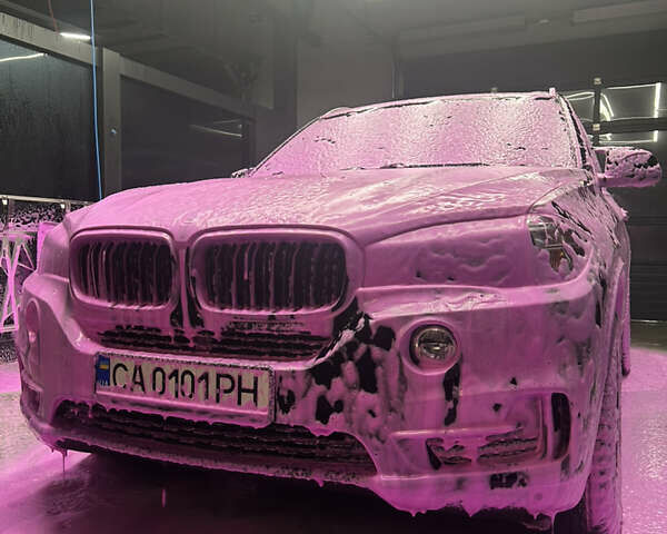 Черный БМВ Х5, объемом двигателя 2.99 л и пробегом 269 тыс. км за 28000 $, фото 20 на Automoto.ua