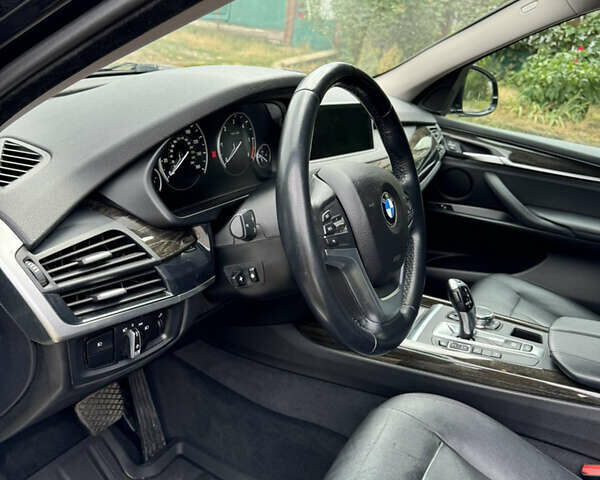 Черный БМВ Х5, объемом двигателя 3 л и пробегом 170 тыс. км за 32500 $, фото 11 на Automoto.ua