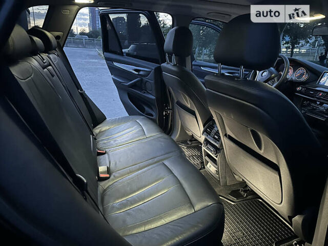 Черный БМВ Х5, объемом двигателя 2.98 л и пробегом 264 тыс. км за 19999 $, фото 10 на Automoto.ua