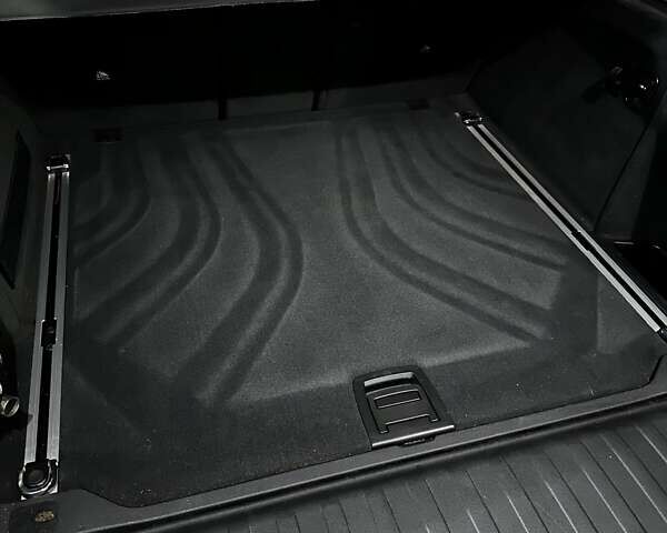 Черный БМВ Х5, объемом двигателя 2 л и пробегом 182 тыс. км за 27500 $, фото 30 на Automoto.ua