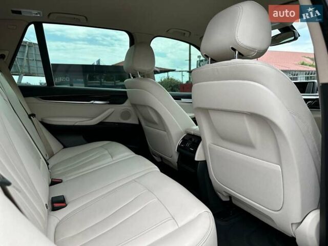 Чорний БМВ Х5, об'ємом двигуна 2 л та пробігом 148 тис. км за 26999 $, фото 68 на Automoto.ua