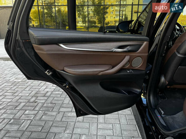 БМВ Х5 2015 в Днепре (Днепропетровске) на Automoto.ua Черный БМВ Х5, объемом двигателя 3 л и пробегом 175 тыс. км за 33900 $, фото 16 на Automoto.ua