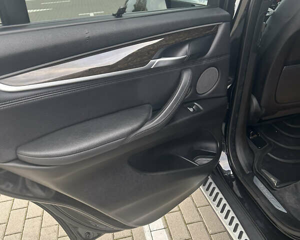 Черный БМВ Х5, объемом двигателя 3 л и пробегом 207 тыс. км за 26000 $, фото 22 на Automoto.ua