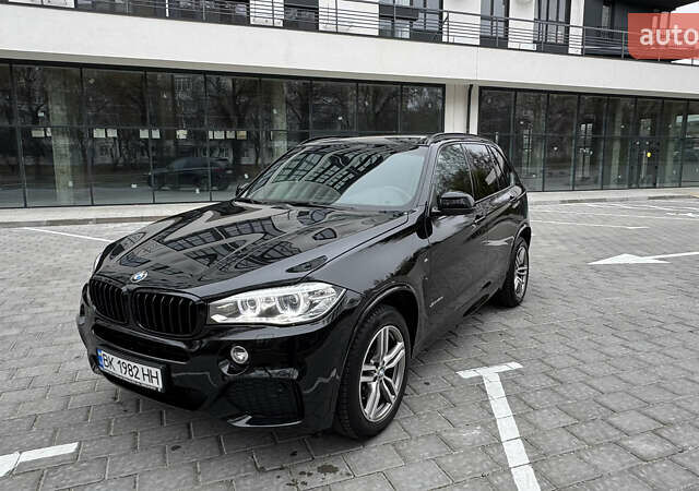 Чорний БМВ Х5, об'ємом двигуна 3 л та пробігом 144 тис. км за 32000 $, фото 27 на Automoto.ua