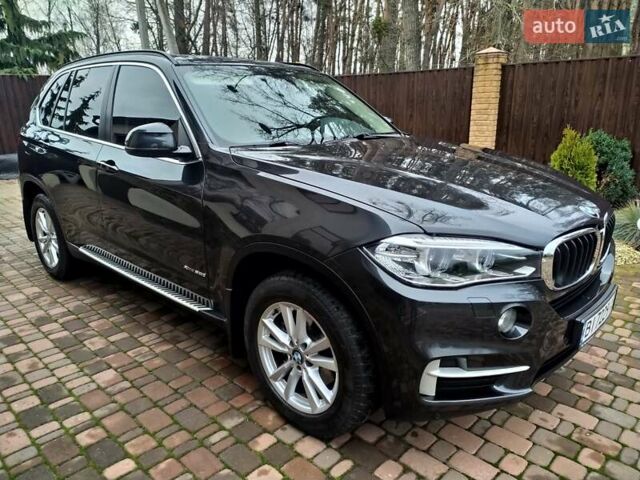 Чорний БМВ Х5, об'ємом двигуна 2 л та пробігом 159 тис. км за 25500 $, фото 2 на Automoto.ua
