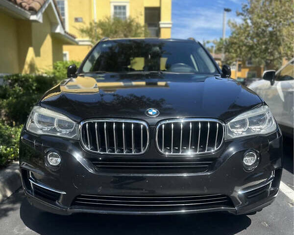 Чорний БМВ Х5, об'ємом двигуна 2.98 л та пробігом 161 тис. км за 13000 $, фото 1 на Automoto.ua