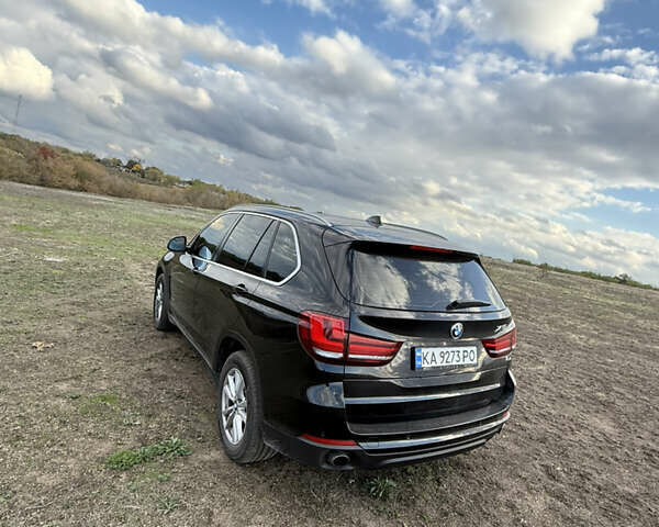 Черный БМВ Х5, объемом двигателя 2.99 л и пробегом 303 тыс. км за 1200 $, фото 3 на Automoto.ua