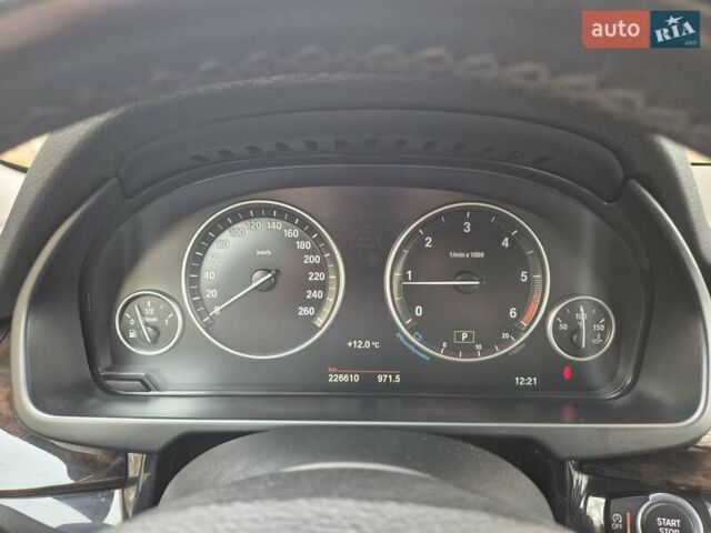 БМВ Х5 2015 в Днепре (Днепропетровске) на Automoto.ua Черный БМВ Х5, объемом двигателя 2 л и пробегом 226 тыс. км за 18300 $, фото 15 на Automoto.ua