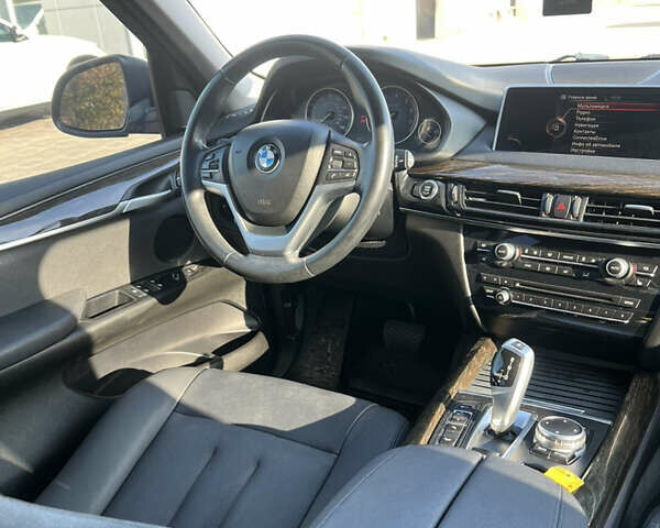 Черный БМВ Х5, объемом двигателя 3 л и пробегом 155 тыс. км за 21500 $, фото 7 на Automoto.ua