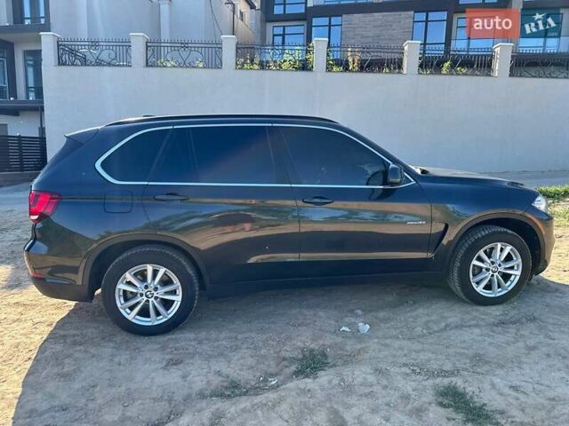 Черный БМВ Х5, объемом двигателя 2.98 л и пробегом 134 тыс. км за 28000 $, фото 7 на Automoto.ua