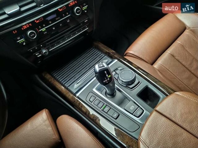 Чорний БМВ Х5, об'ємом двигуна 2 л та пробігом 159 тис. км за 25500 $, фото 42 на Automoto.ua