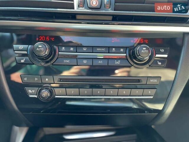 Чорний БМВ Х5, об'ємом двигуна 2 л та пробігом 270 тис. км за 28500 $, фото 39 на Automoto.ua