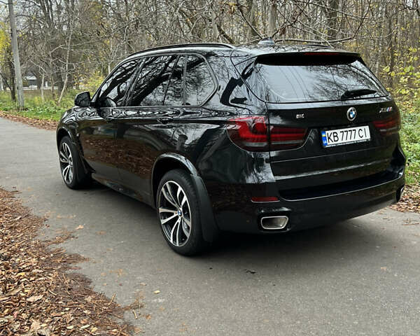 Чорний БМВ Х5, об'ємом двигуна 3 л та пробігом 114 тис. км за 39500 $, фото 16 на Automoto.ua