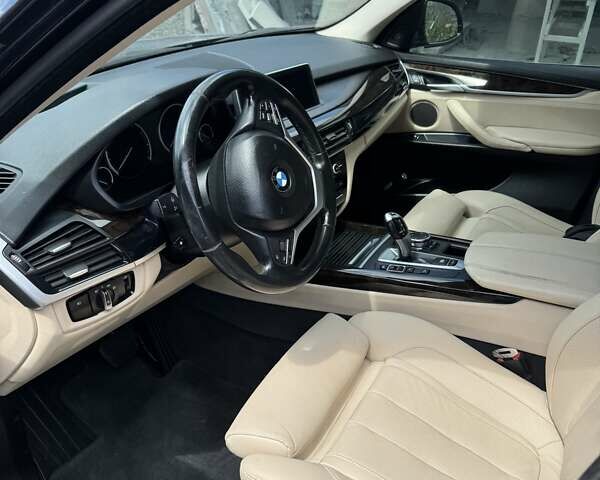 Черный БМВ Х5, объемом двигателя 2.98 л и пробегом 265 тыс. км за 22000 $, фото 8 на Automoto.ua