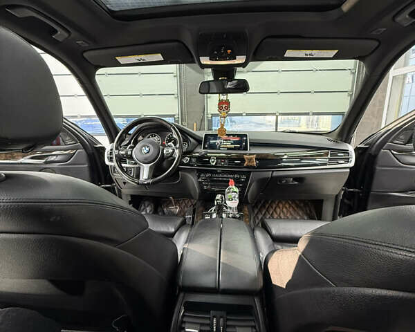 Чорний БМВ Х5, об'ємом двигуна 2.98 л та пробігом 180 тис. км за 26000 $, фото 23 на Automoto.ua