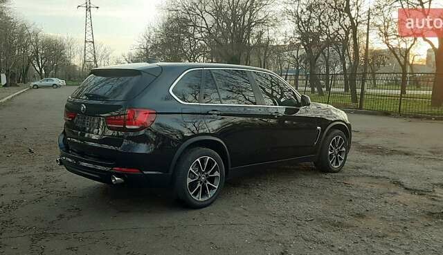 Черный БМВ Х5, объемом двигателя 2 л и пробегом 154 тыс. км за 25500 $, фото 5 на Automoto.ua