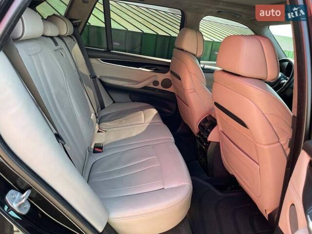Чорний БМВ Х5, об'ємом двигуна 2 л та пробігом 270 тис. км за 28500 $, фото 32 на Automoto.ua