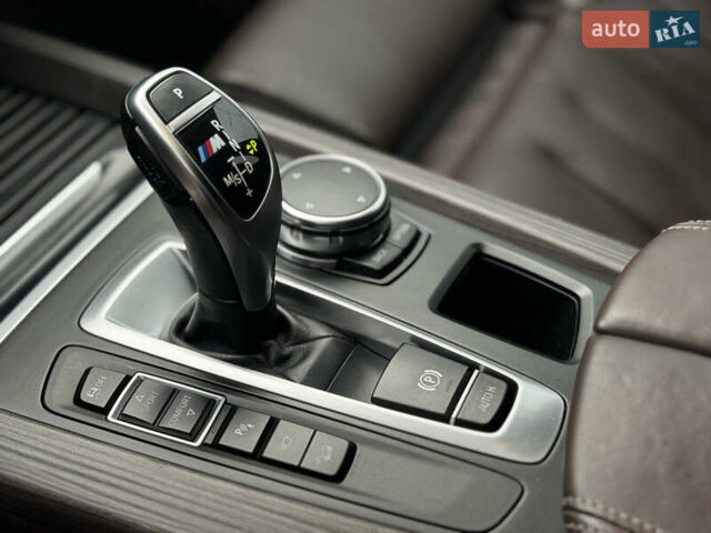 Чорний БМВ Х5, об'ємом двигуна 3 л та пробігом 177 тис. км за 33900 $, фото 26 на Automoto.ua