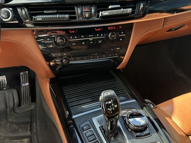 Чорний БМВ Х5, об'ємом двигуна 4.4 л та пробігом 178 тис. км за 33500 $, фото 9 на Automoto.ua