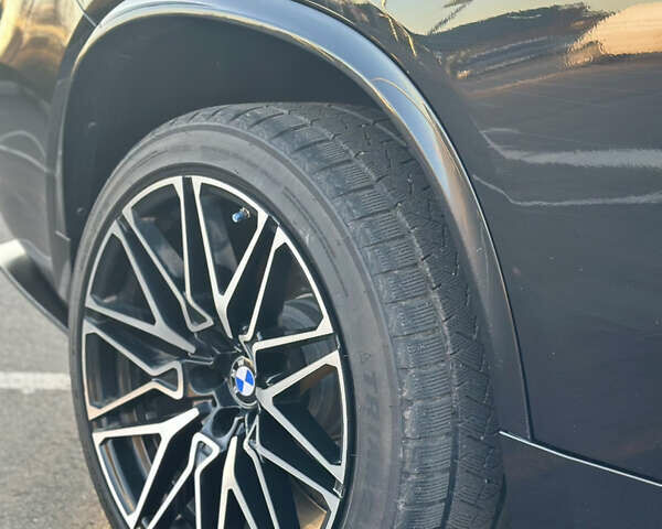 Черный БМВ Х5, объемом двигателя 3 л и пробегом 178 тыс. км за 34500 $, фото 29 на Automoto.ua