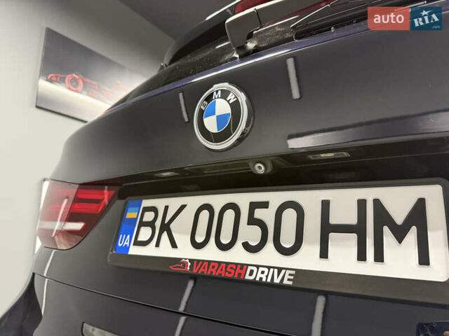 Чорний БМВ Х5, об'ємом двигуна 3 л та пробігом 218 тис. км за 33999 $, фото 80 на Automoto.ua